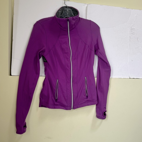 Lululemon RARE Define Ruffles Yogi Dance Jacket Ruffle Dewberry Zip Pockets Mesh - Picture 2 of 16